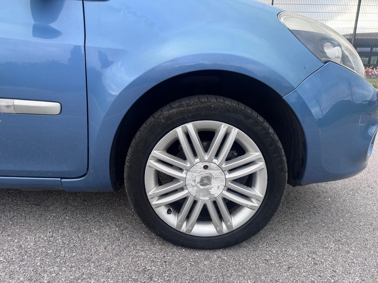 Used Renault Clio 2011 for sale - 76306518: Photo 42