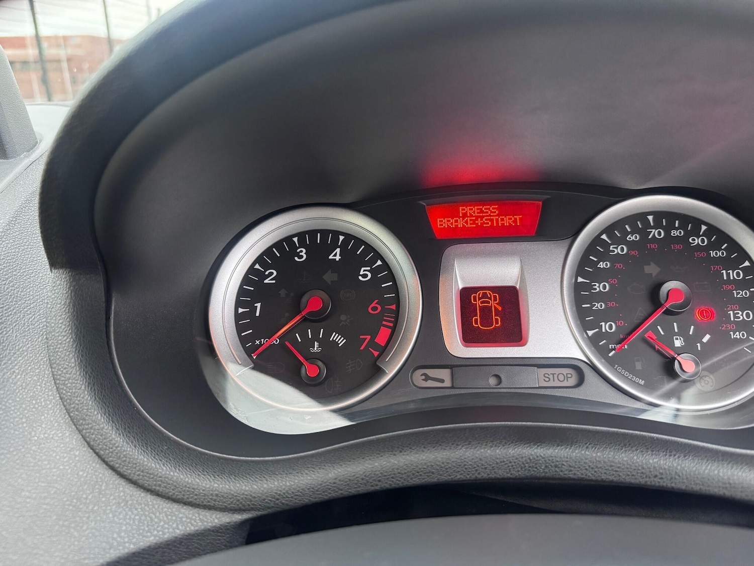 Used Renault Clio 2011 for sale - 76306518: Photo 45