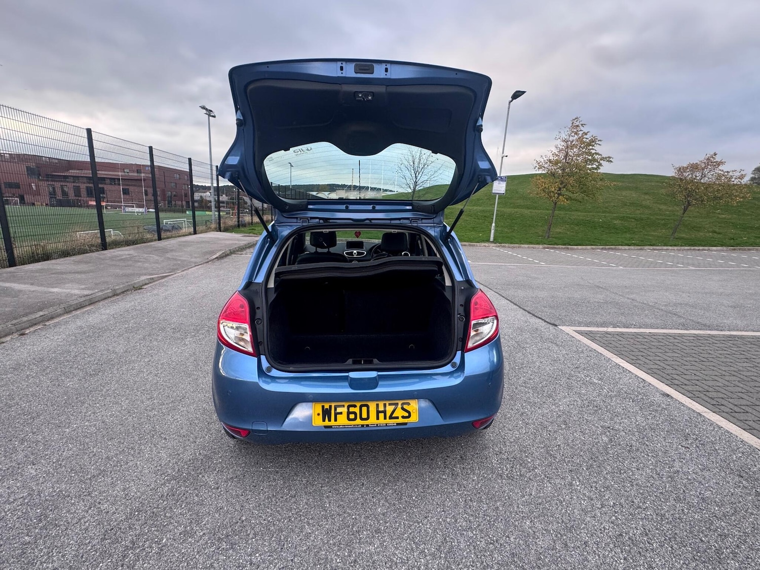 Used Renault Clio 2011 for sale - 76306518: Photo 49