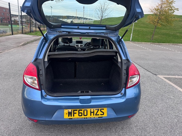 Used Renault Clio 2011 for sale - 76306518: Photo 50