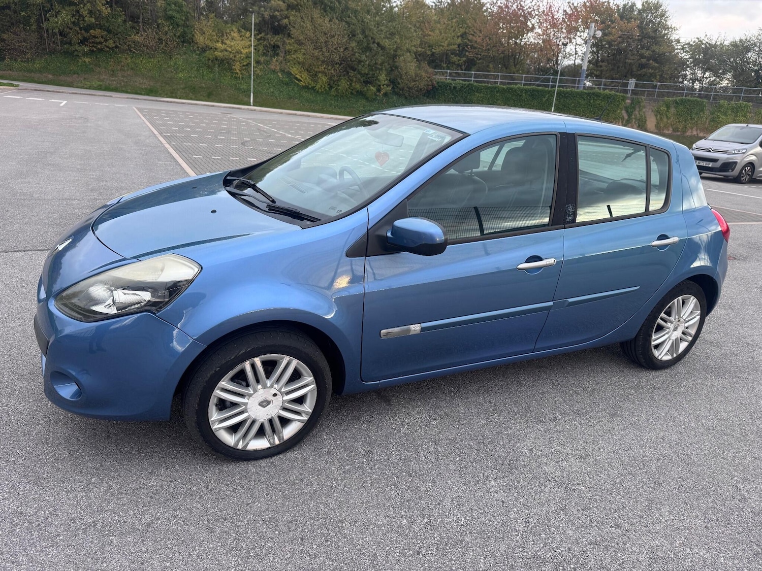 Used Renault Clio 2011 for sale - 76306518: Photo 51