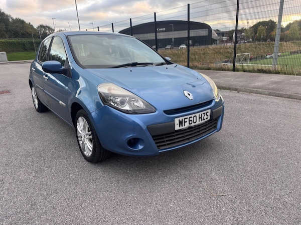 Used Renault Clio 2011 for sale - 76306518: Photo 6