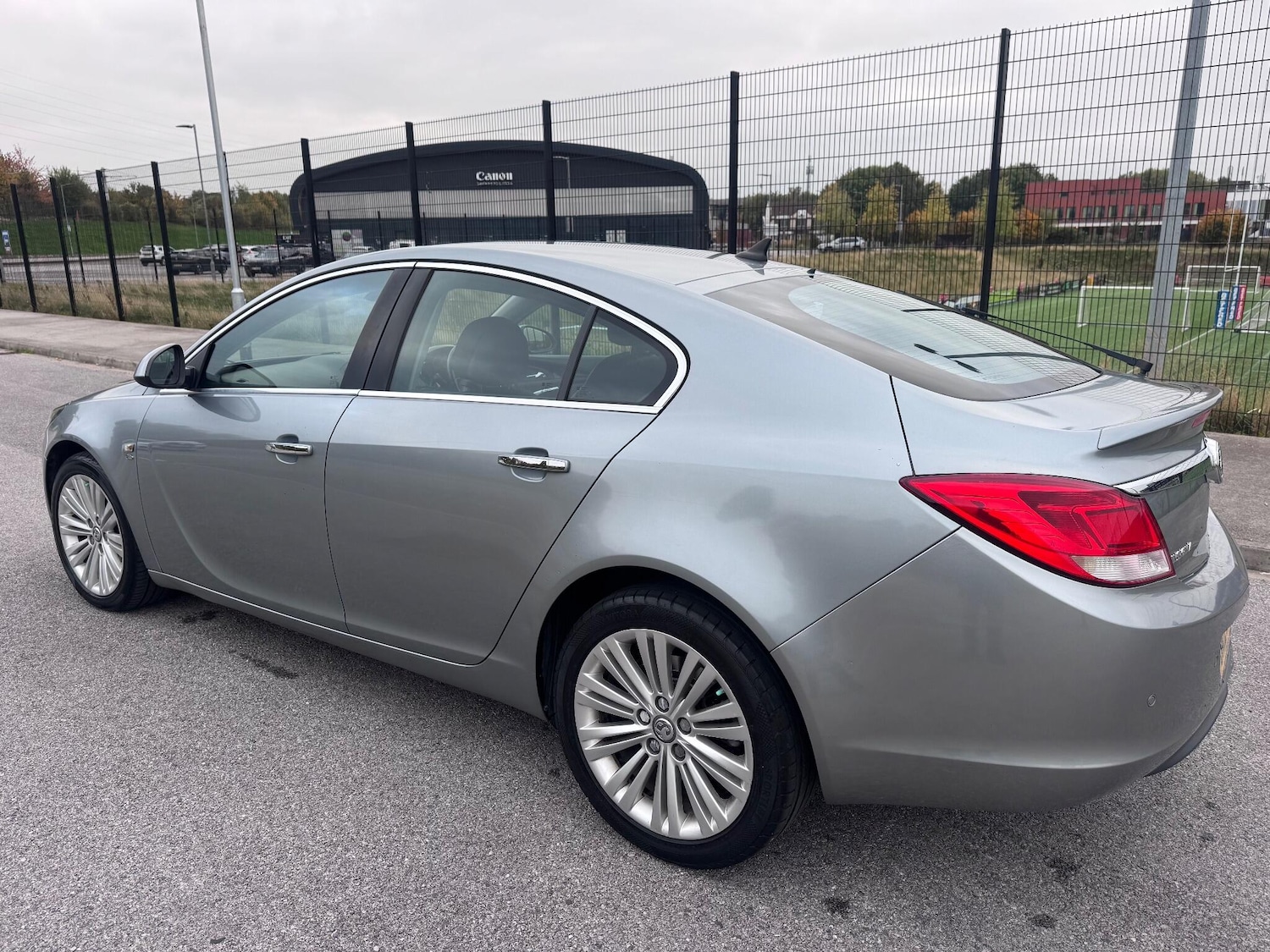 Used Vauxhall Insignia 2012 for sale - 76282739: Photo 4