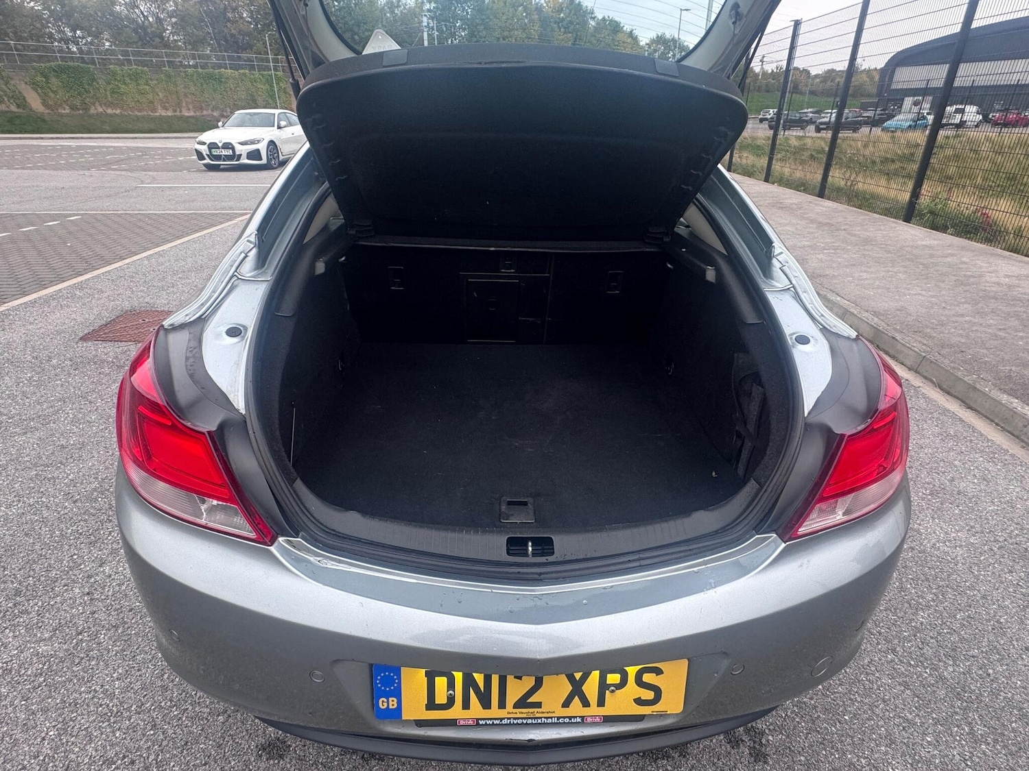 Used Vauxhall Insignia 2012 for sale - 76282739: Photo 52