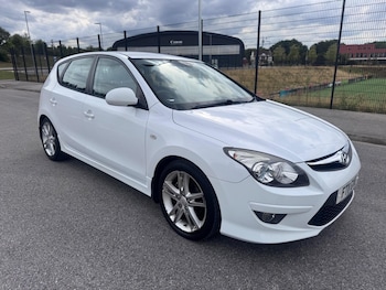 (11) - 1.6 CRDi Premium Auto Euro 4 5dr