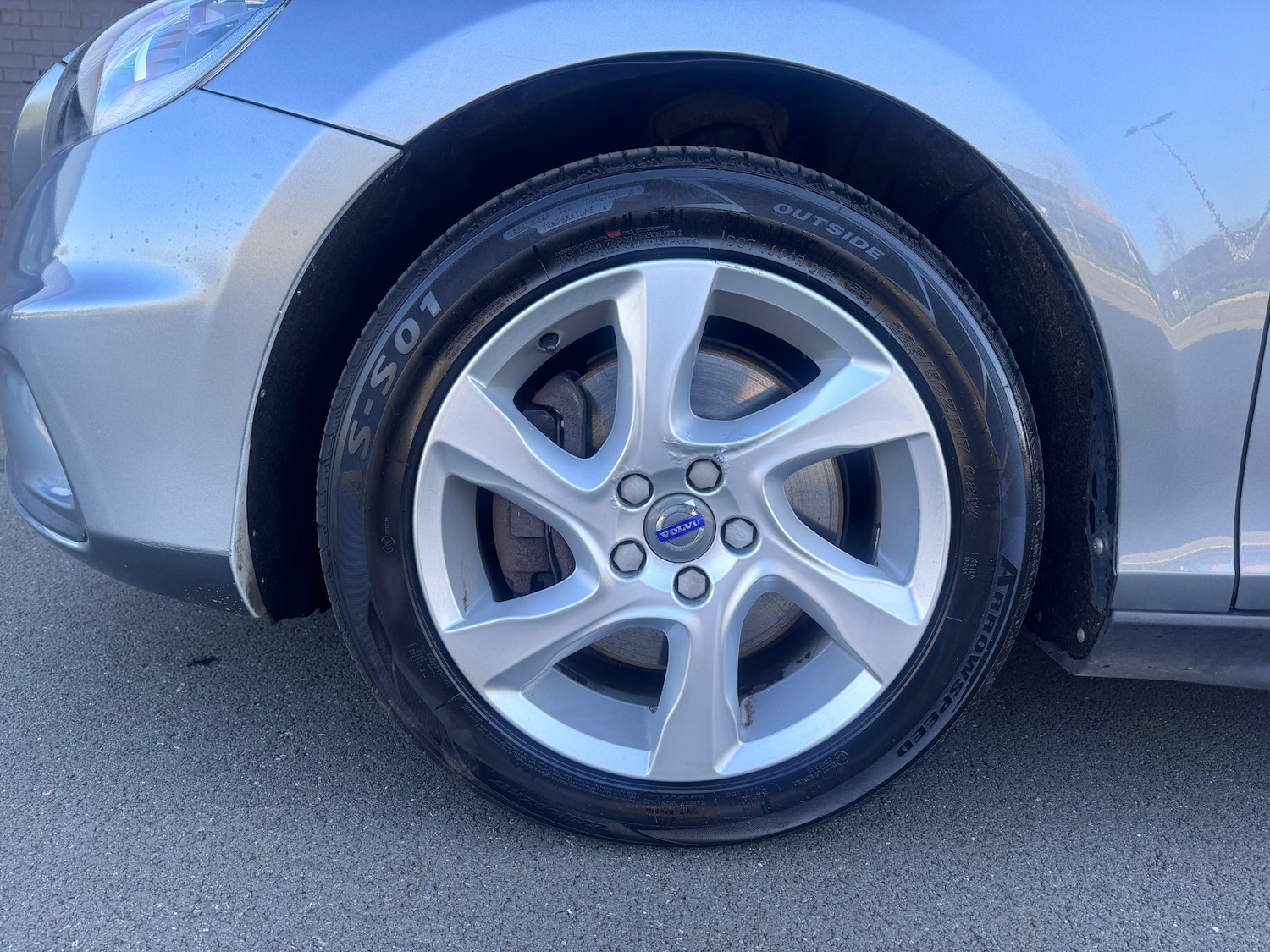 Used Volvo V40 2016 for sale - 78018603: Photo 26