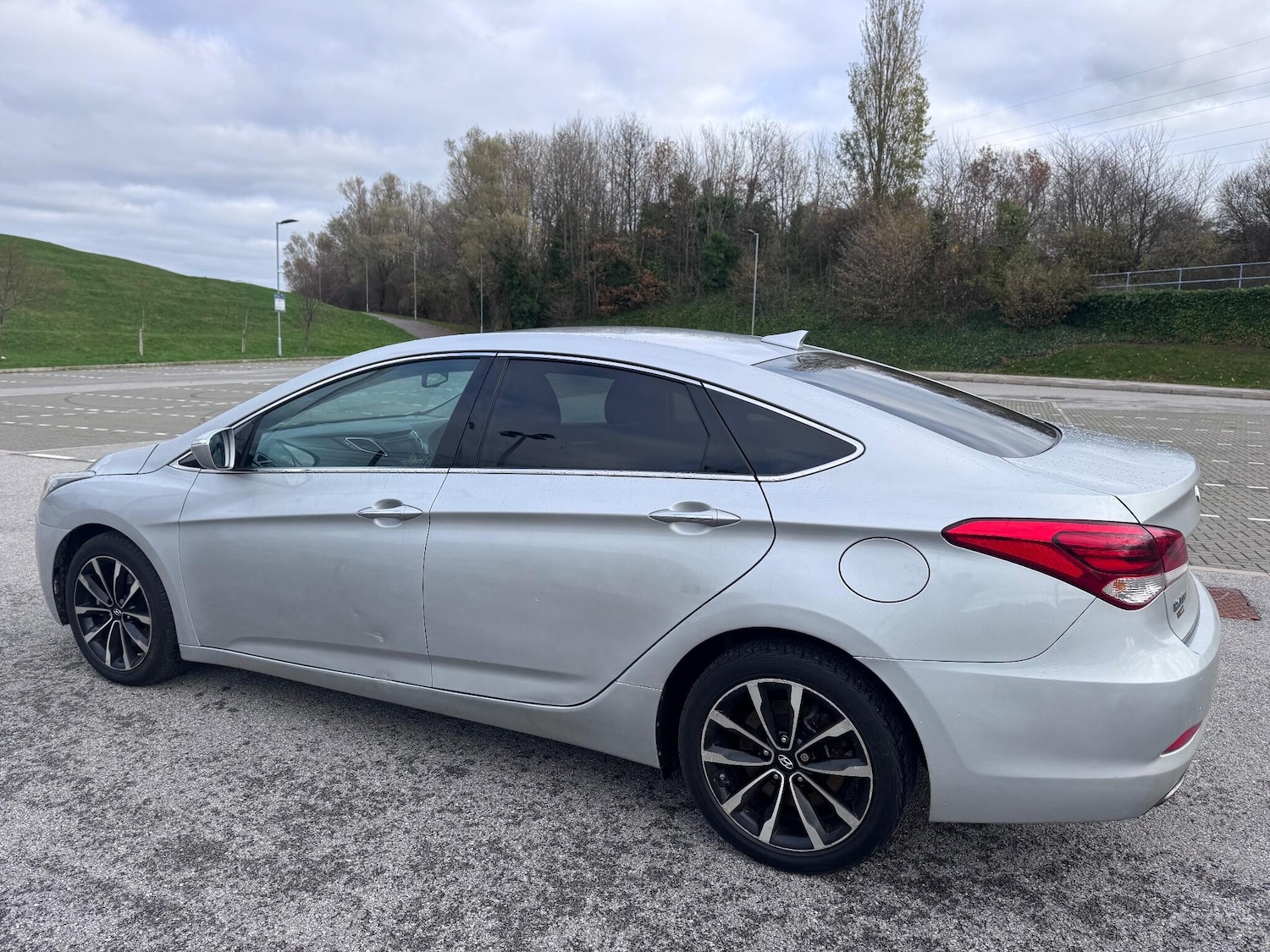 Used Hyundai i40 2015 for sale - 76752631: Photo 4