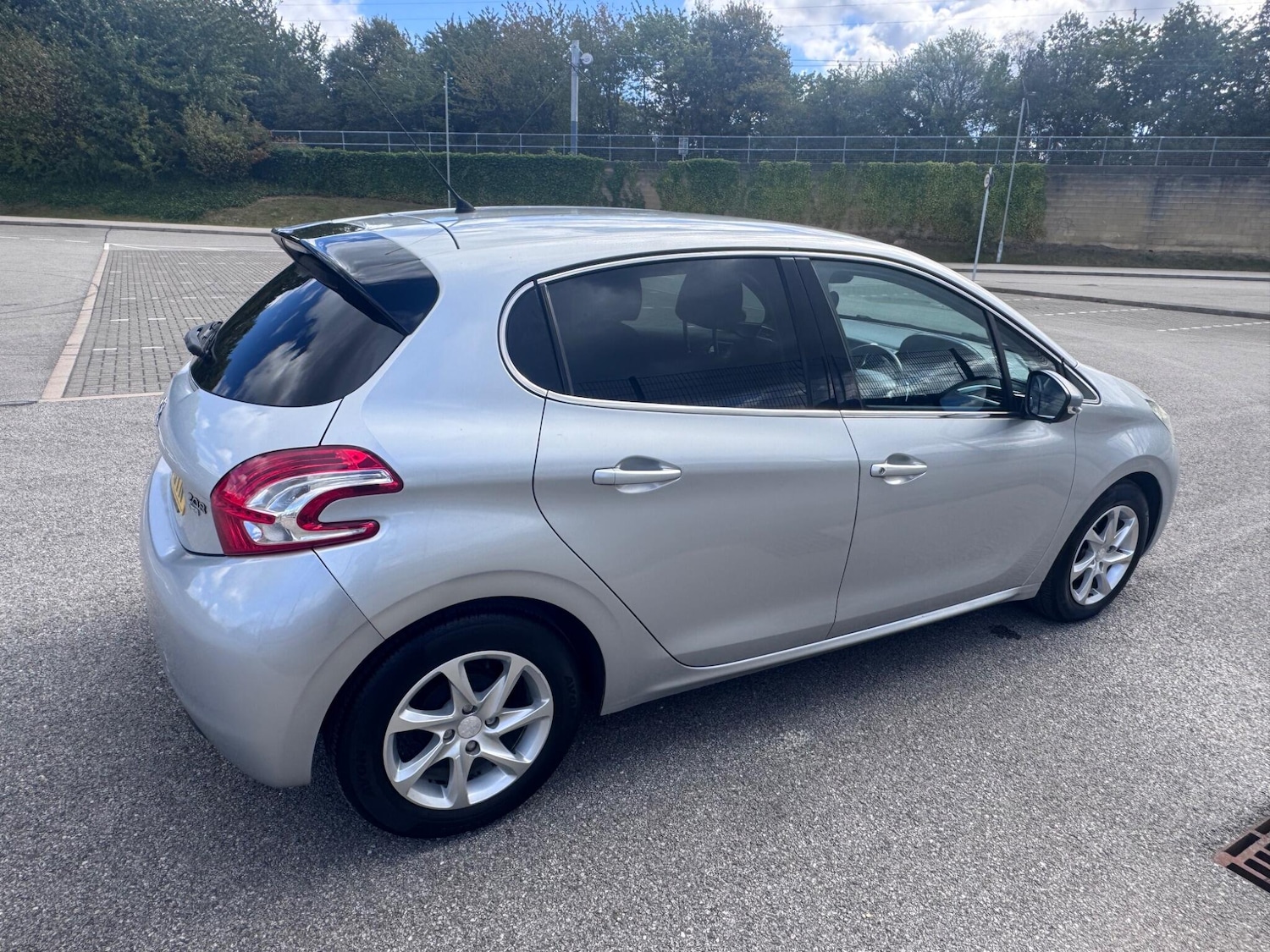 Vehicle 44