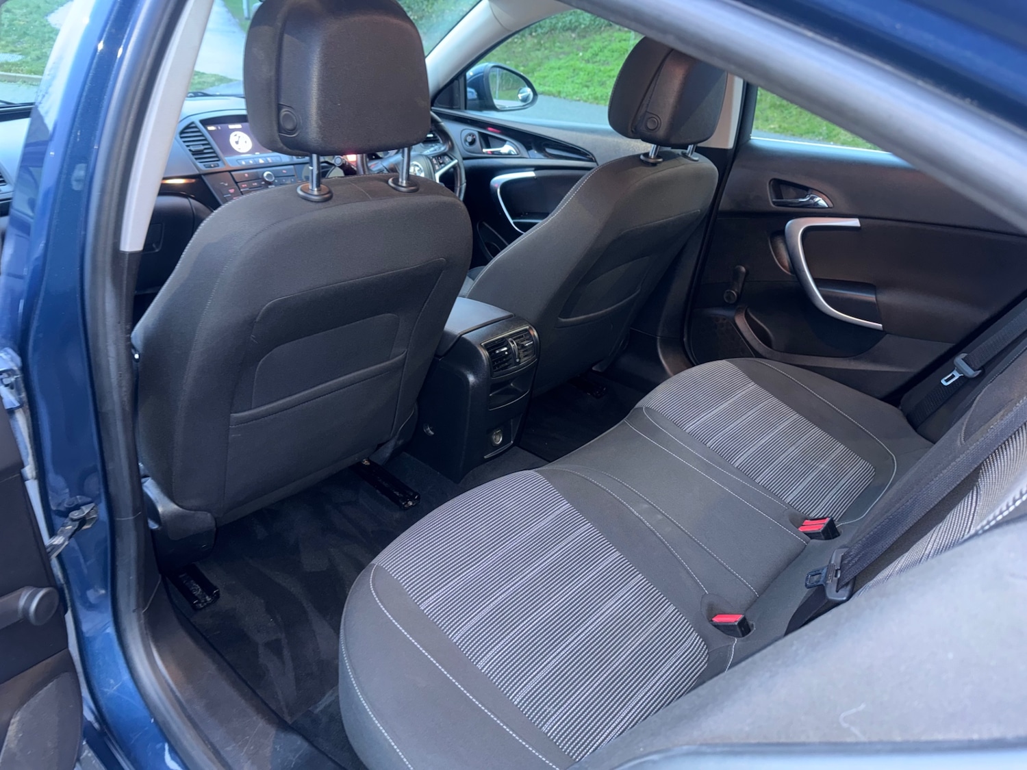 Used Vauxhall Insignia 2012 for sale - 77385373: Photo 12