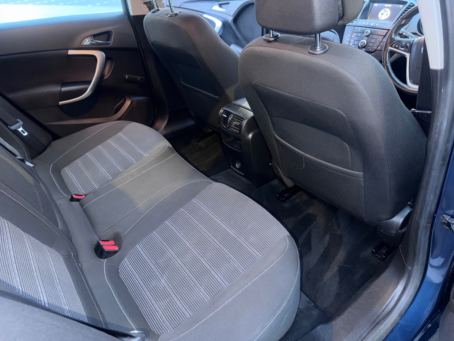 Used Vauxhall Insignia 2012 for sale - 77385373: Photo 15