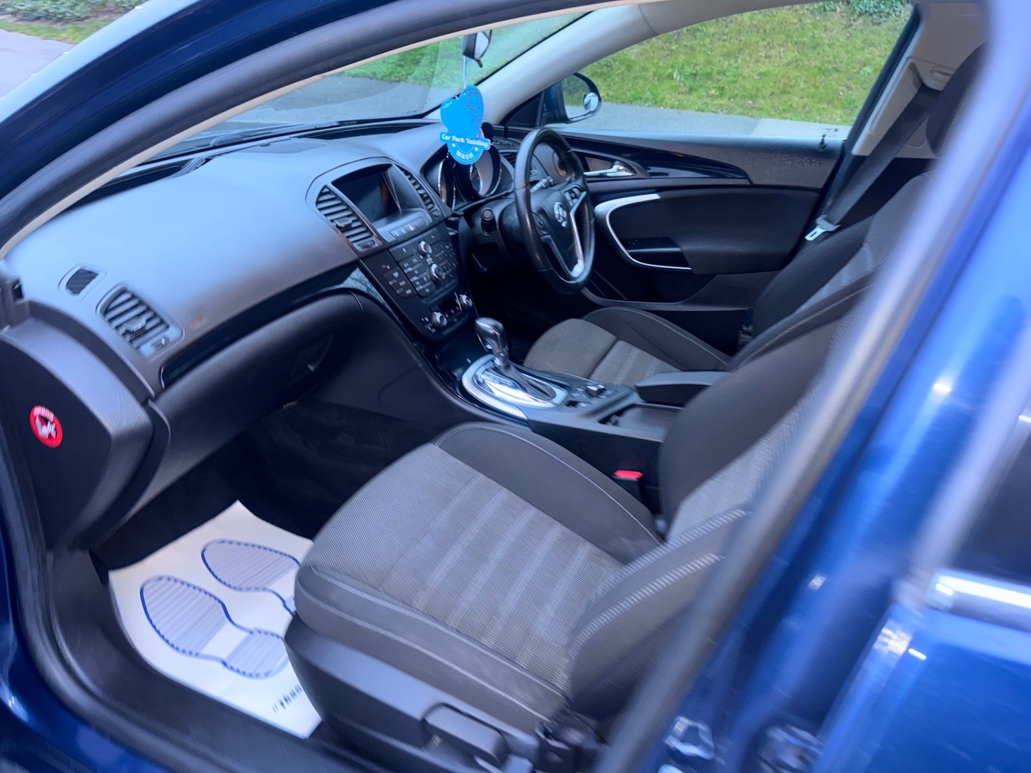 Used Vauxhall Insignia 2012 for sale - 77385373: Photo 9