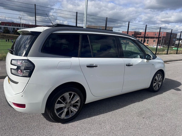 Used Citroen C4 Grand Picasso 2016 for sale - 76121392: Photo 25