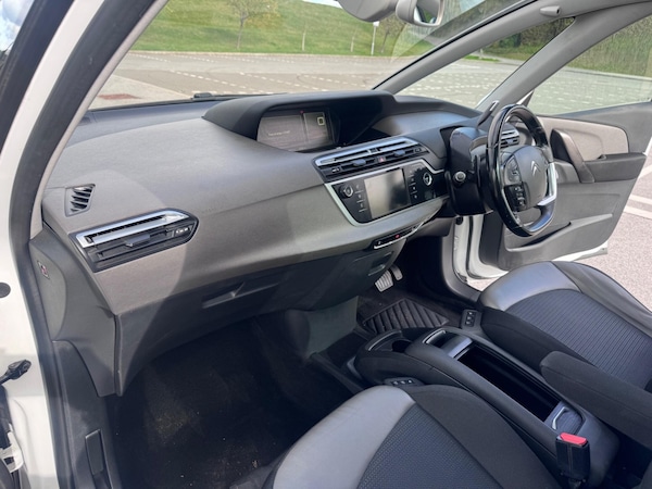 Used Citroen C4 Grand Picasso 2016 for sale - 76121392: Photo 26