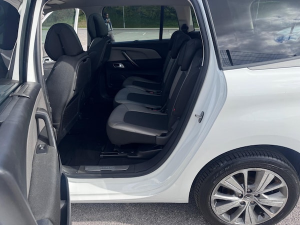 Used Citroen C4 Grand Picasso 2016 for sale - 76121392: Photo 32