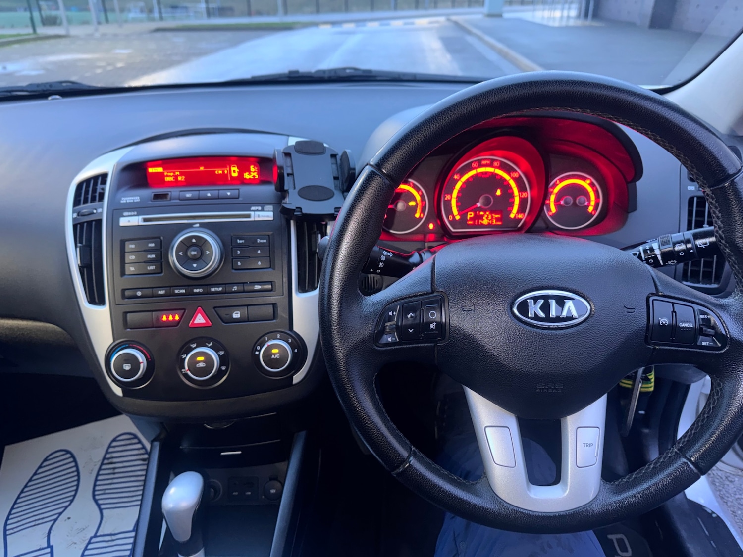 Used Kia Ceed 2011 for sale - 77384974: Photo 11