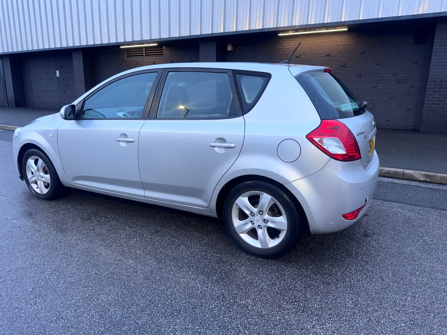 Used Kia Ceed 2011 for sale - 77384974: Photo 24