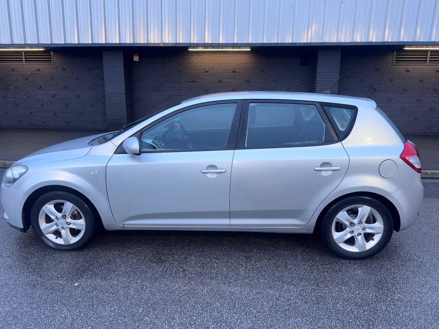 Used Kia Ceed 2011 for sale - 77384974: Photo 26