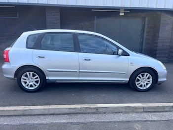 Used Honda Civic 2003 for sale - 77395644: Photo