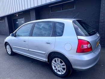 Used Honda Civic 2003 for sale - 77395644: Photo