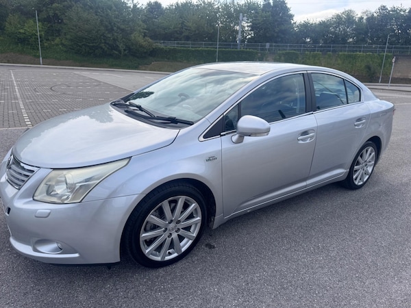 Used Toyota Avensis 2010 for sale - 75626969: Photo 13