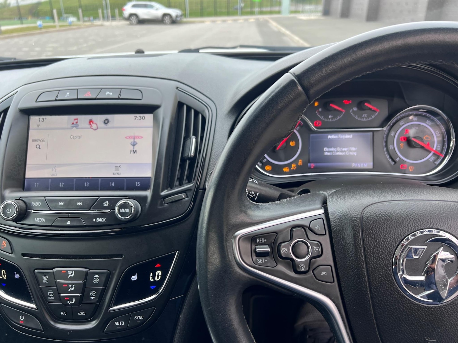 Used Vauxhall Insignia 2014 for sale - 75626959: Photo 33