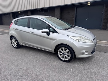 2009 (59) - 1.4 Zetec 5dr