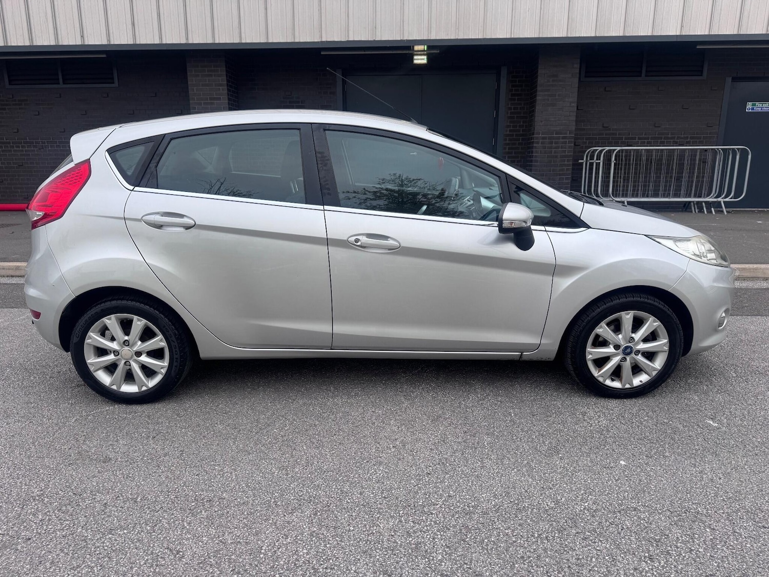 Used Ford Fiesta 2009 for sale - 76314434: Photo 32