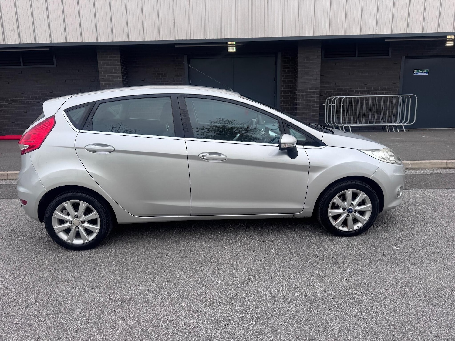 Used Ford Fiesta 2009 for sale - 76314434: Photo 33