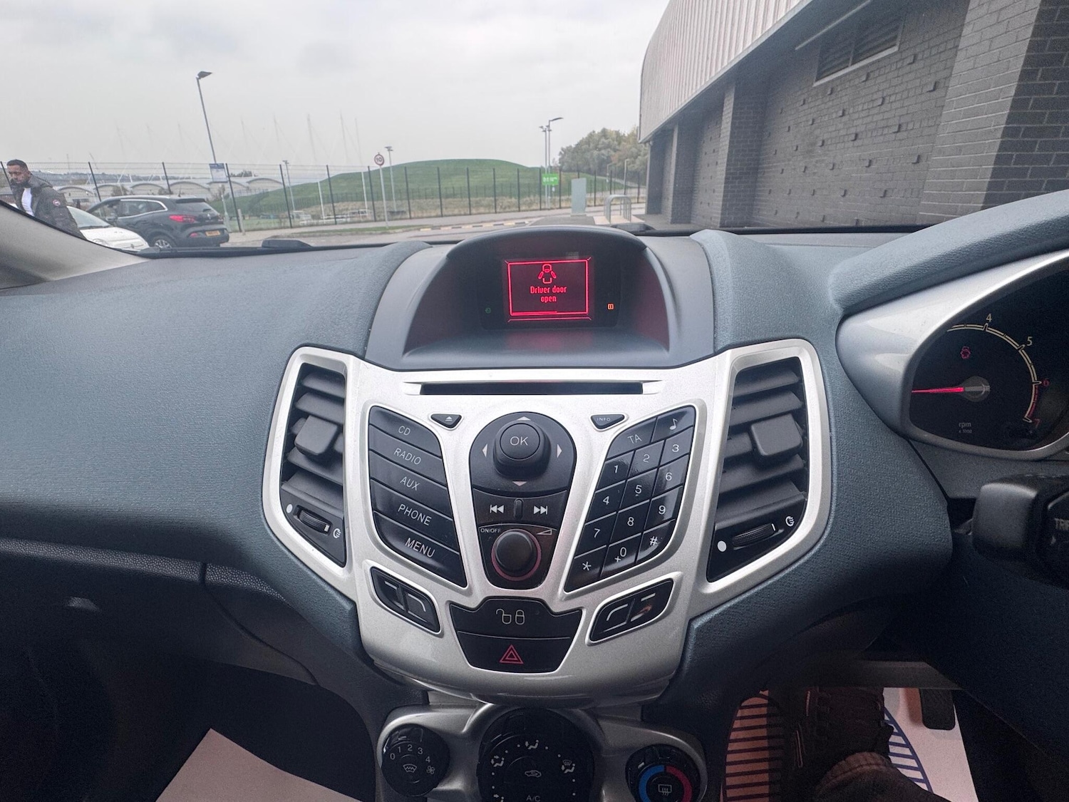 Used Ford Fiesta 2009 for sale - 76314434: Photo 38