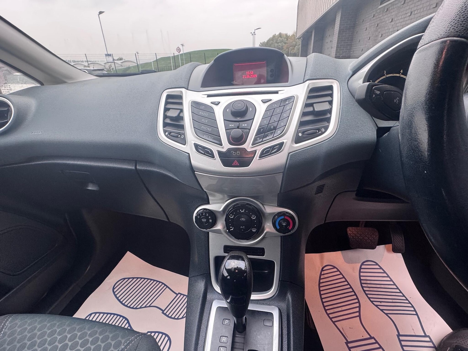 Used Ford Fiesta 2009 for sale - 76314434: Photo 39