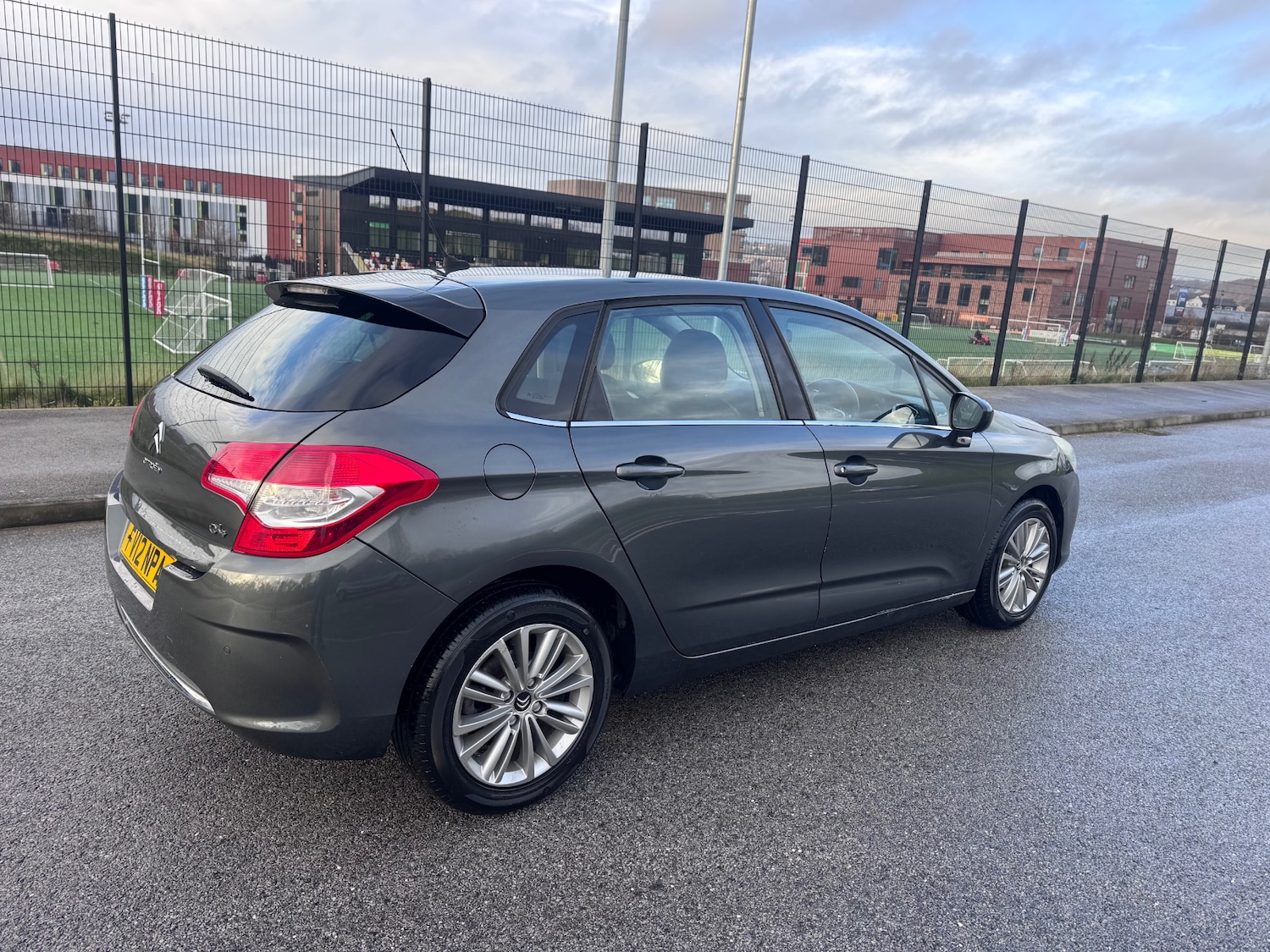 Used Citroen C4 2012 for sale - 77067695: Photo 4