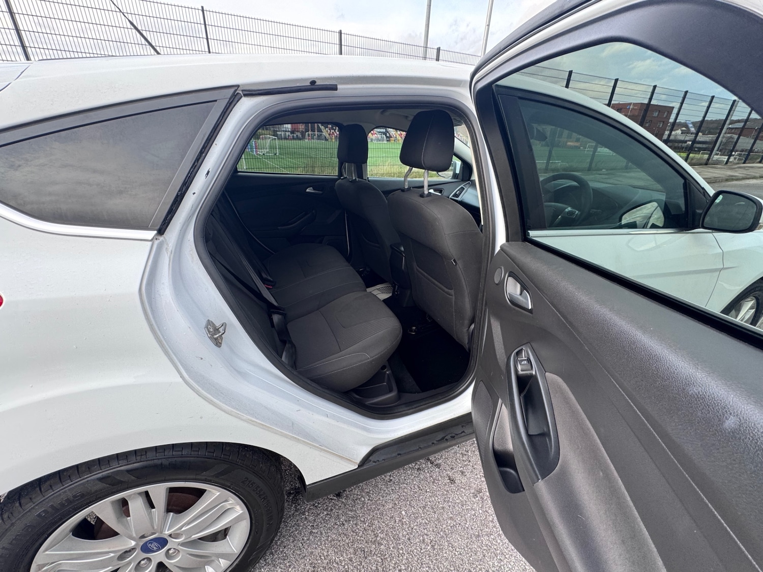 Used Ford Focus 2014 for sale - 76945441: Photo 17