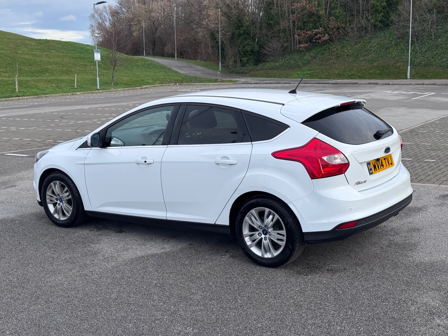 Used Ford Focus 2014 for sale - 76945441: Photo 5