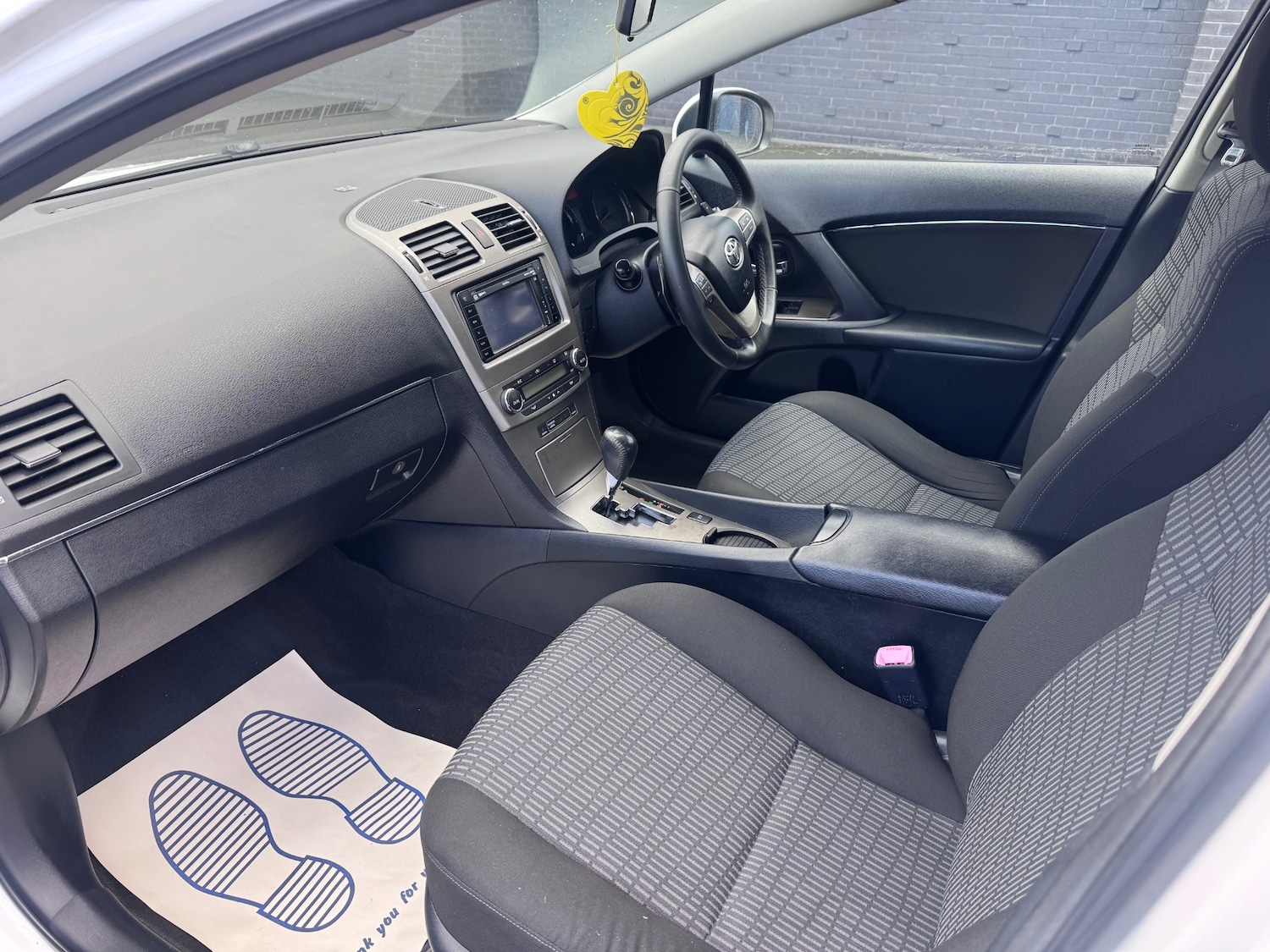 Used Toyota Avensis 2010 for sale - 78074283: Photo 13