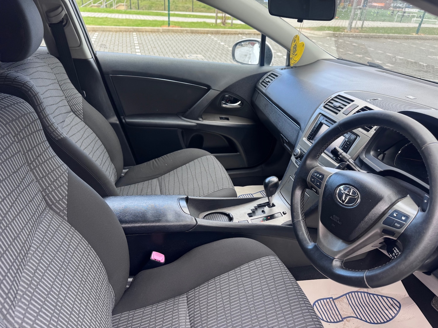 Used Toyota Avensis 2010 for sale - 78074283: Photo 7