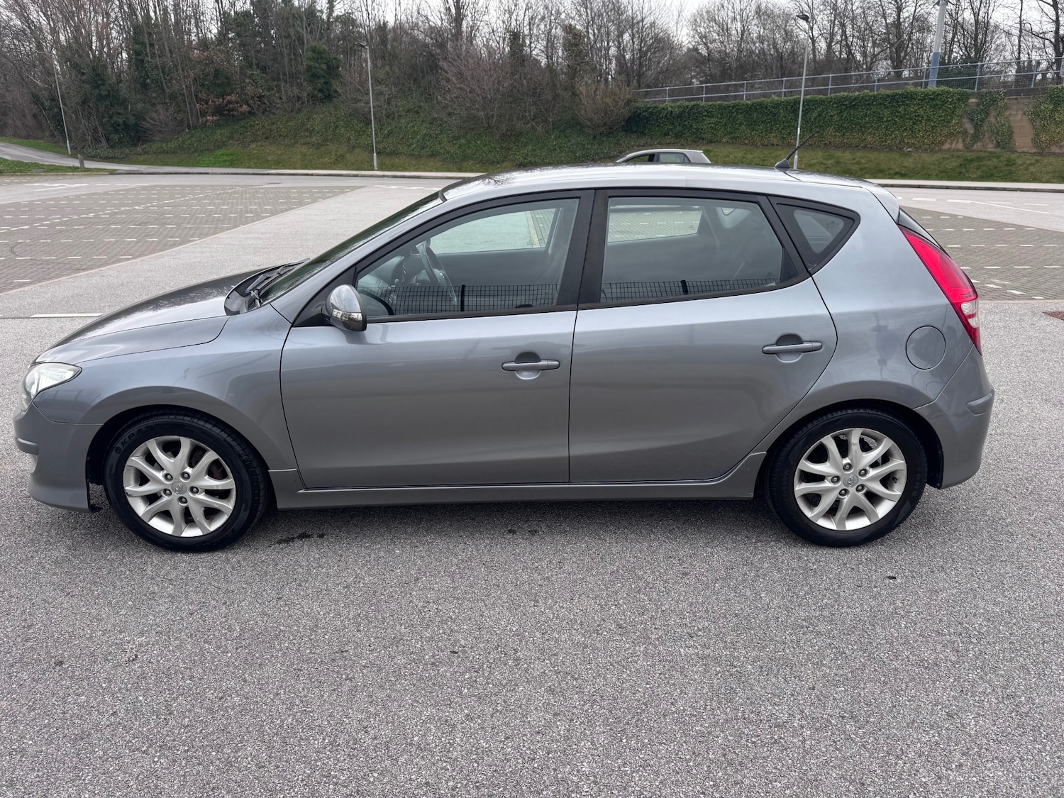 Used Hyundai i30 2011 for sale - 77710780: Photo 2