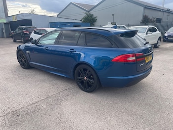 Used Jaguar XF 2015 for sale - 78641266: Photo