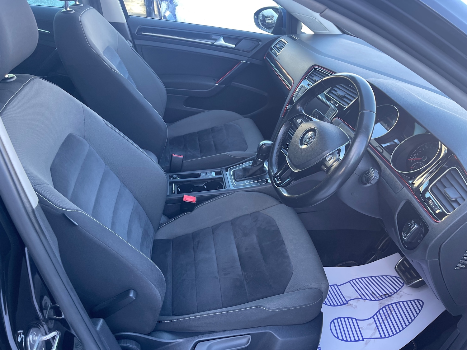 Used Volkswagen Golf 2023 for sale - 77088742: Photo 21