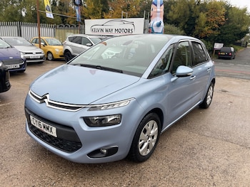 Used Citroen C4 Picasso 2016 for sale - 76273747: Photo