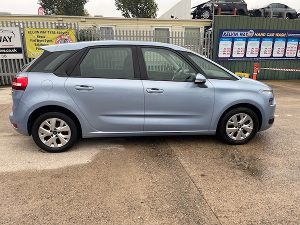 Used Citroen C4 Picasso 2016 for sale - 76273747: Photo 9
