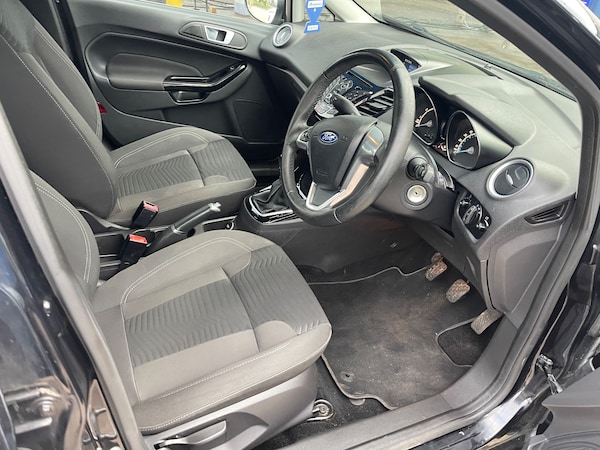 Used Ford Fiesta 2016 for sale - 76062740: Photo 21