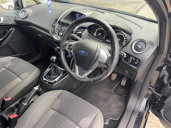 Used Ford Fiesta 2016 for sale - 76062740: Photo 22