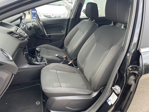 Used Ford Fiesta 2016 for sale - 76062740: Photo 25