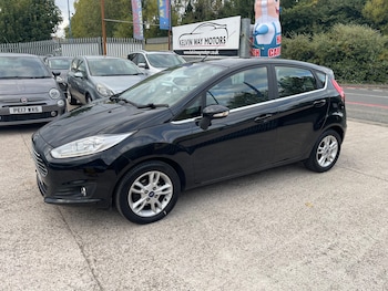 Used Ford Fiesta 2016 for sale - 76062740: Photo 4