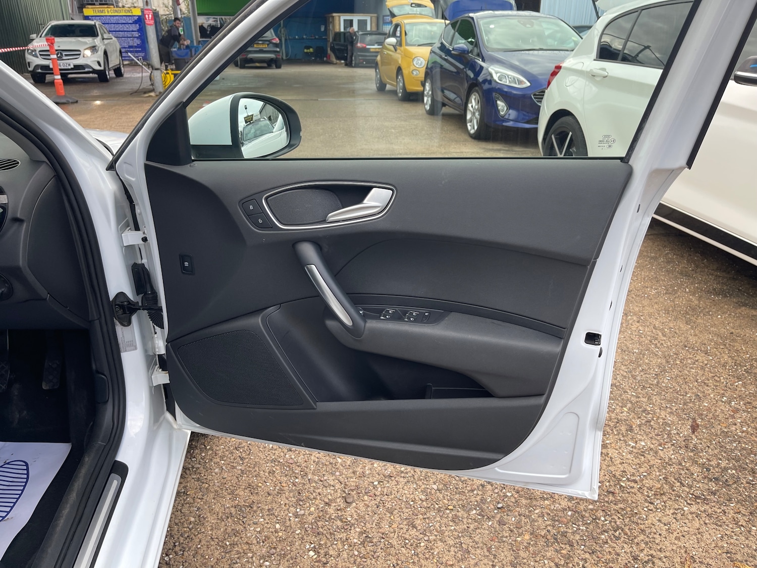 Used Audi A1 2015 for sale - 76477482: Photo 13