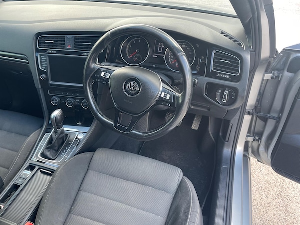 Used Volkswagen Golf 2022 for sale - 75702771: Photo 15