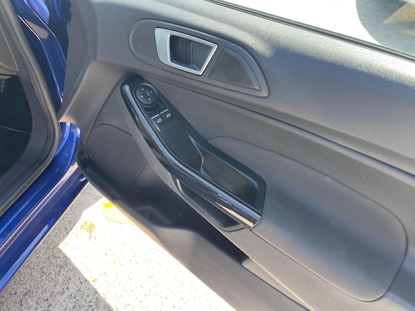 Used Ford Fiesta 2017 for sale - 75702772: Photo 13