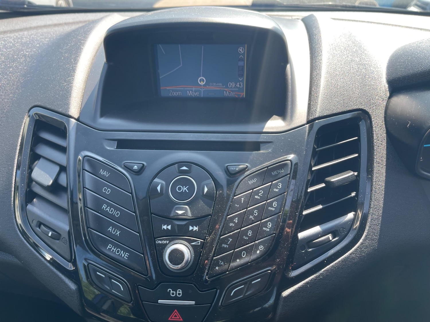 Used Ford Fiesta 2017 for sale - 75702772: Photo 18