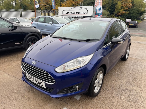 Used Ford Fiesta 2017 for sale - 75702772: Photo 1