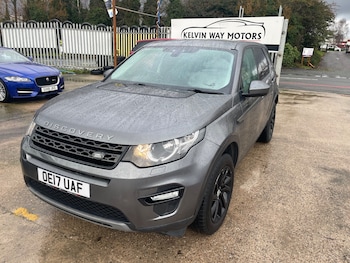 Used Land Rover Discovery Sport 2017 for sale - 77187660: Photo